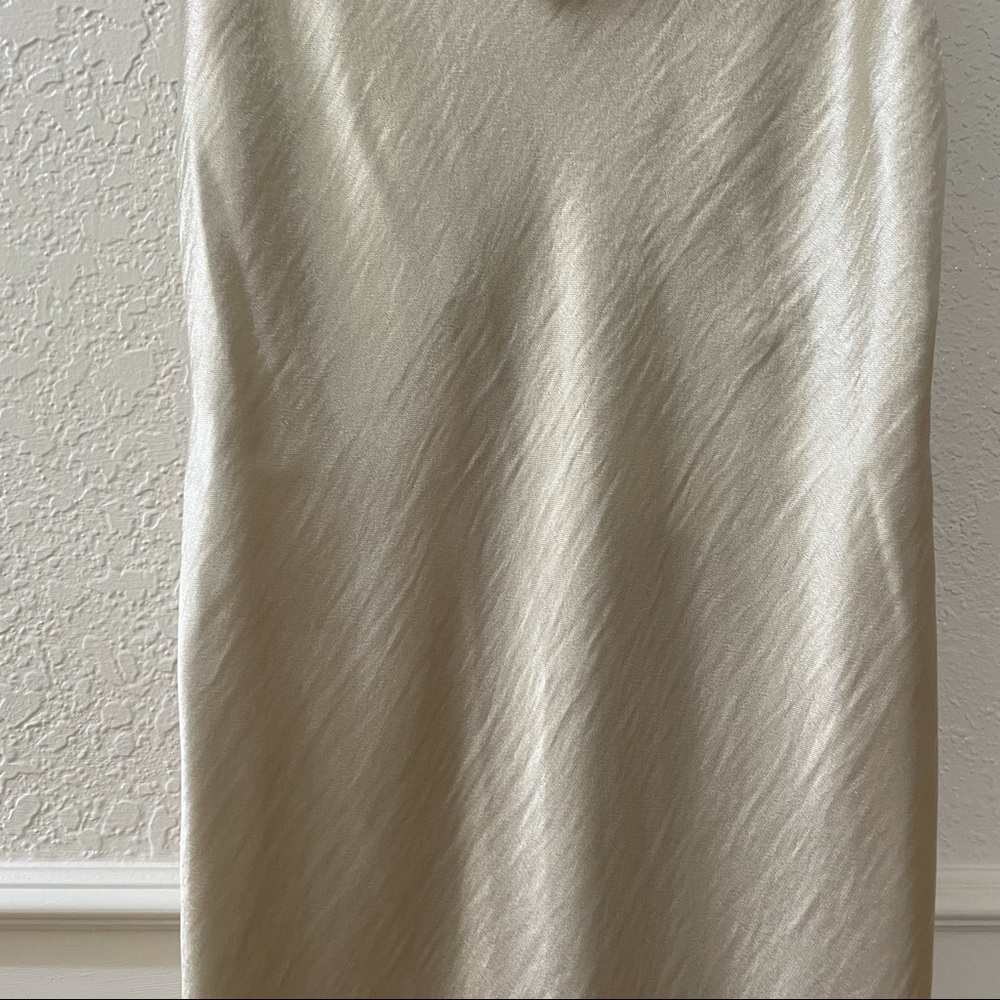 ASOS maxi in high shine satin - Picture 7 of 11